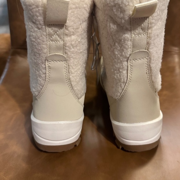 Women’s Corie Shearling Boots-Universal Thread-Cream - Picture 3 of 7